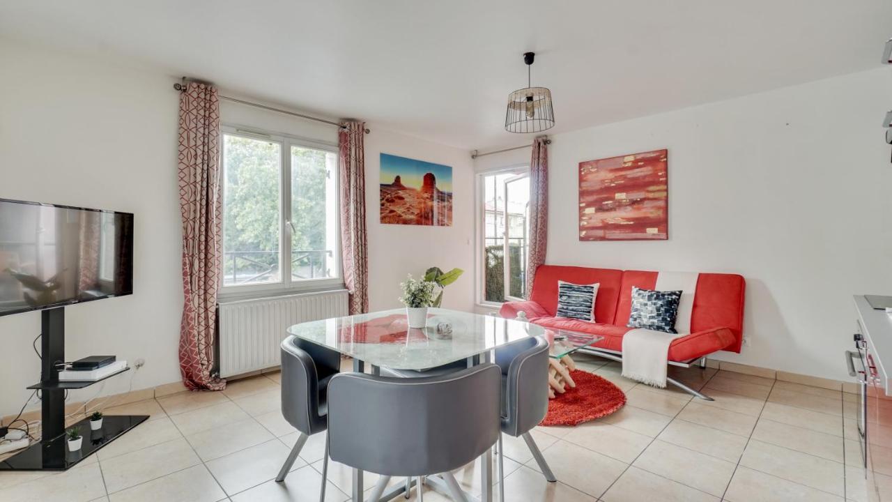 Chic Apart With Parking Near Paris Appartamento Aubervilliers Esterno foto