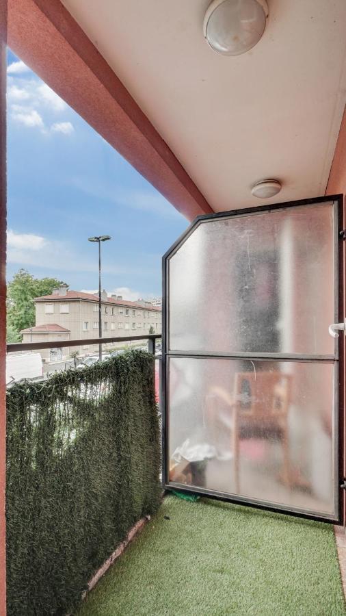 Chic Apart With Parking Near Paris Appartamento Aubervilliers Esterno foto
